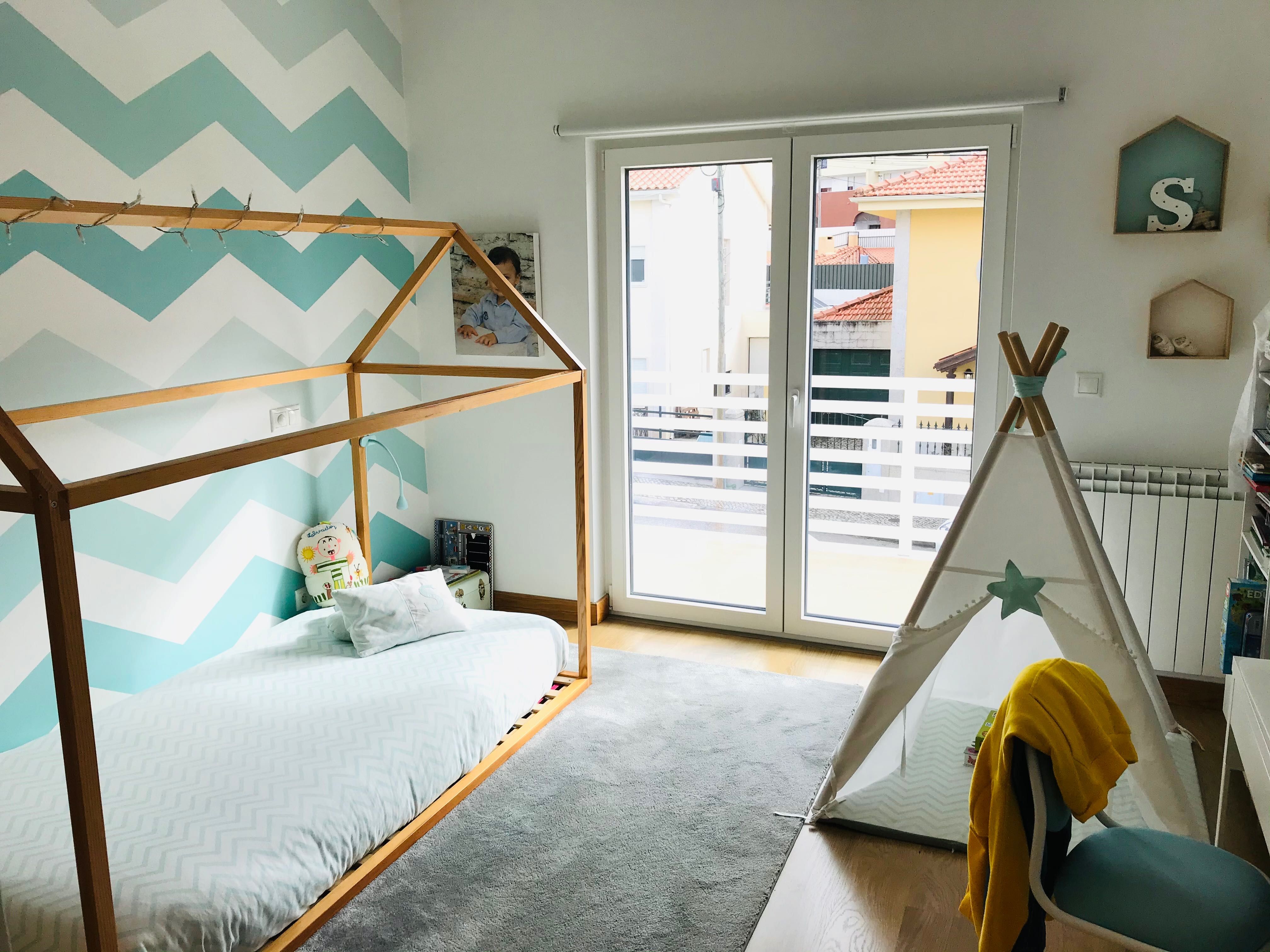 Cama Montessori (colchão não incluído)