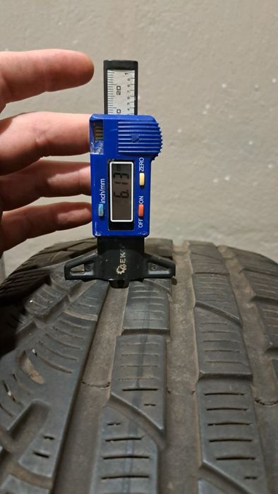 215/55R17 98H Pirelli Sotto Zero II Passat SuperB Camry