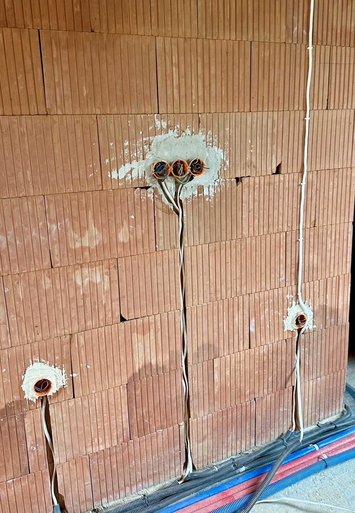 Elektryk Instalacje elektryczne