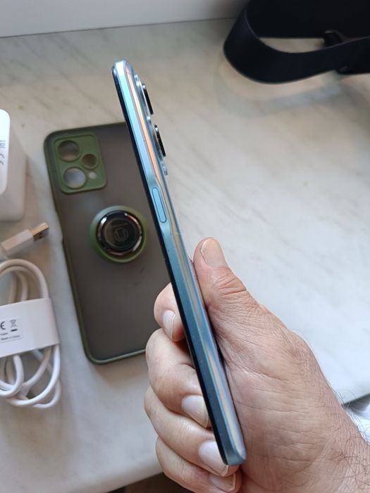 Realme 9 pro 5g 8+4.128 снепдрегон 695 NFC