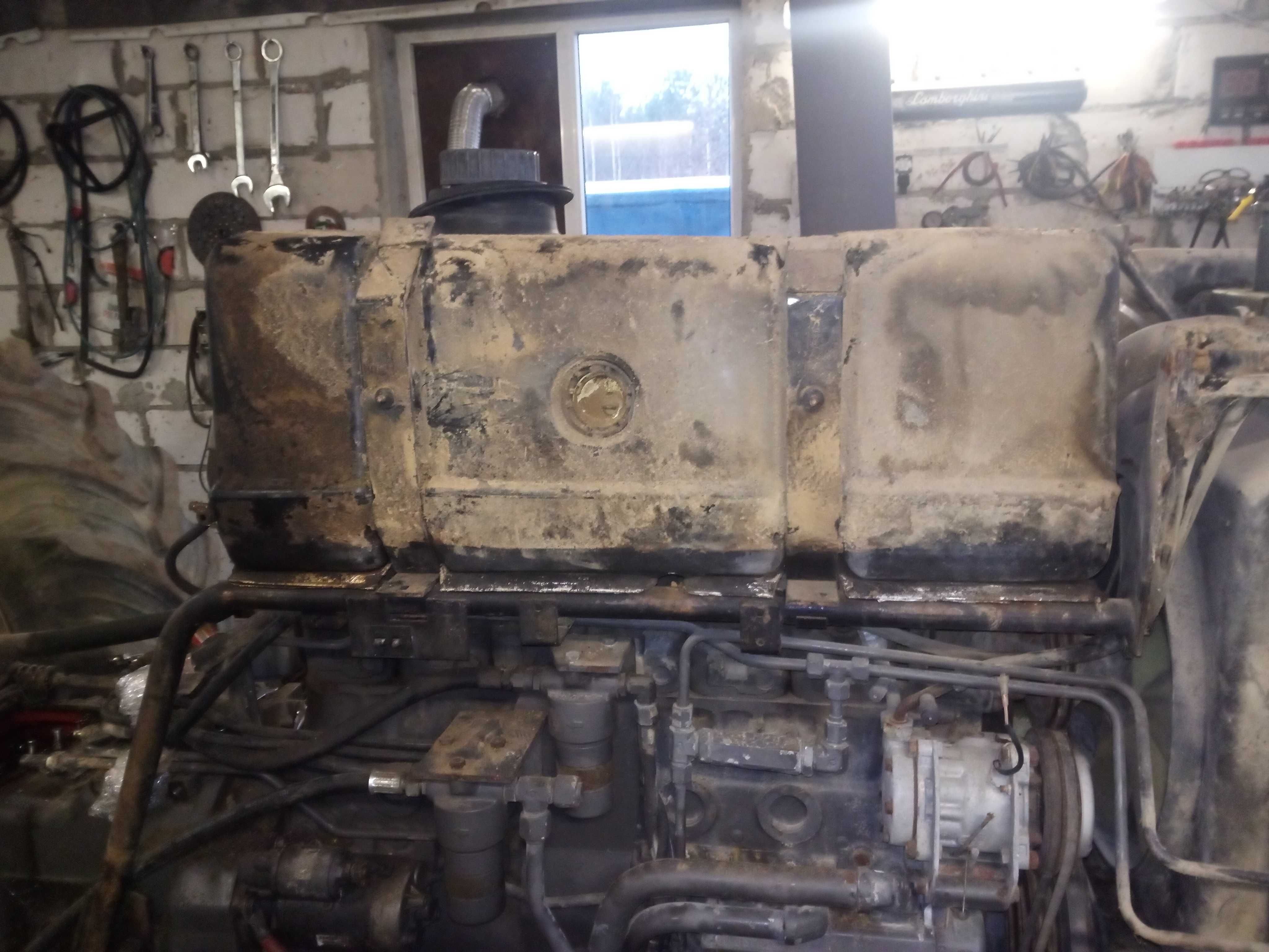Renault 110-54  bak zbiornik paliwa 106-54 i 120-54 i 133-54 i 155-54