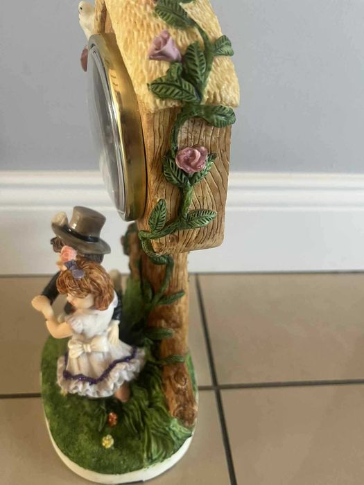 Zegar kominkowy Dzieci gąski konglomerat