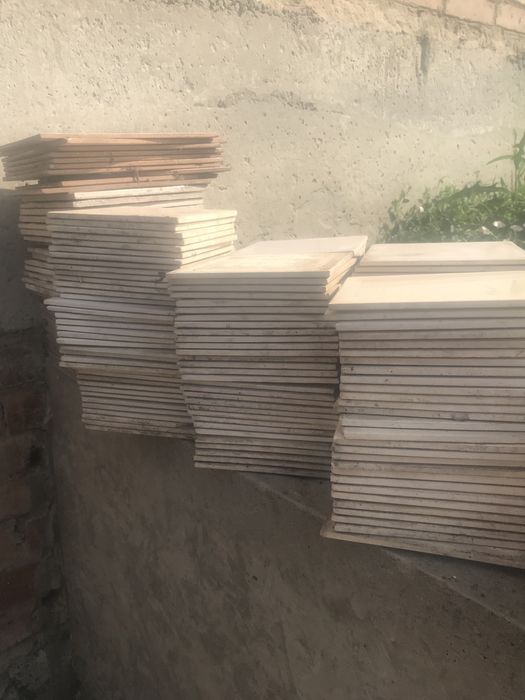 Отдам новый кафель