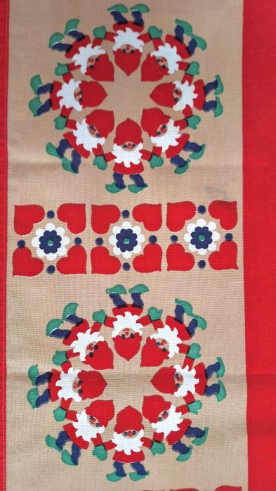 Bieżnik w mikołaje 40x120