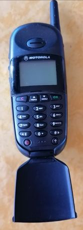 Telemóvel Motorola antigo modelo cd920