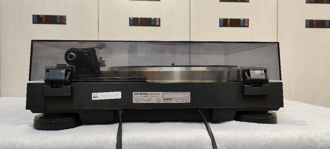 Gramofon Onkyo Integra CP 1057 F