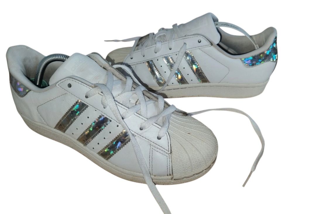 Buty sportowe Adidas Super Star C r 36 1/2 błyszczące paski logo
