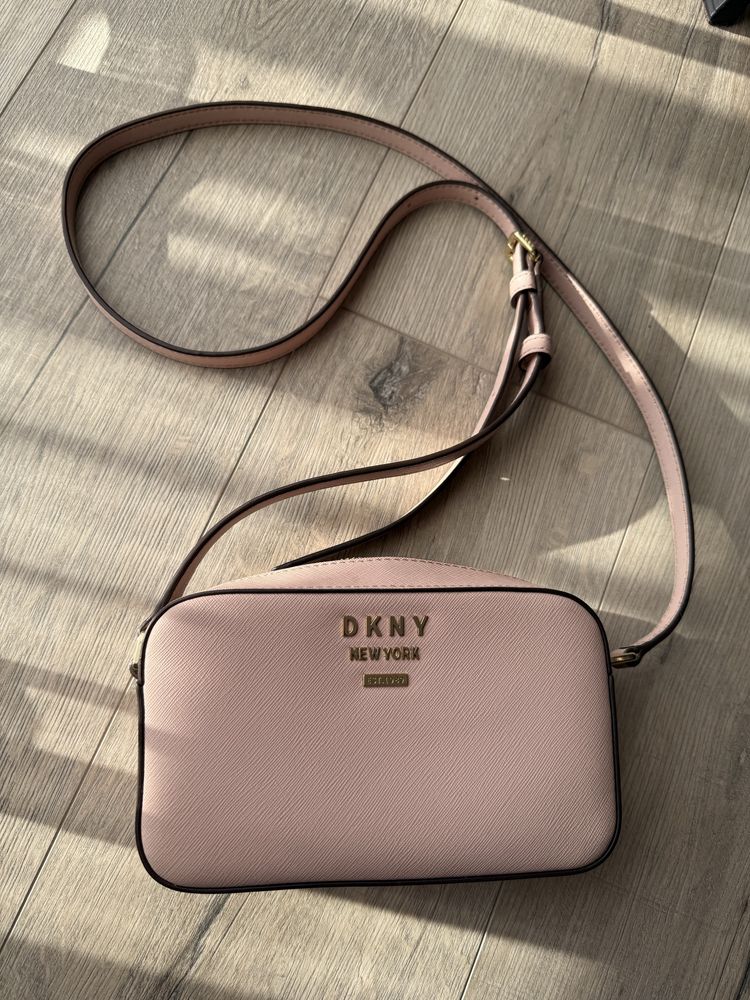 Torebka Dkny skorzana
