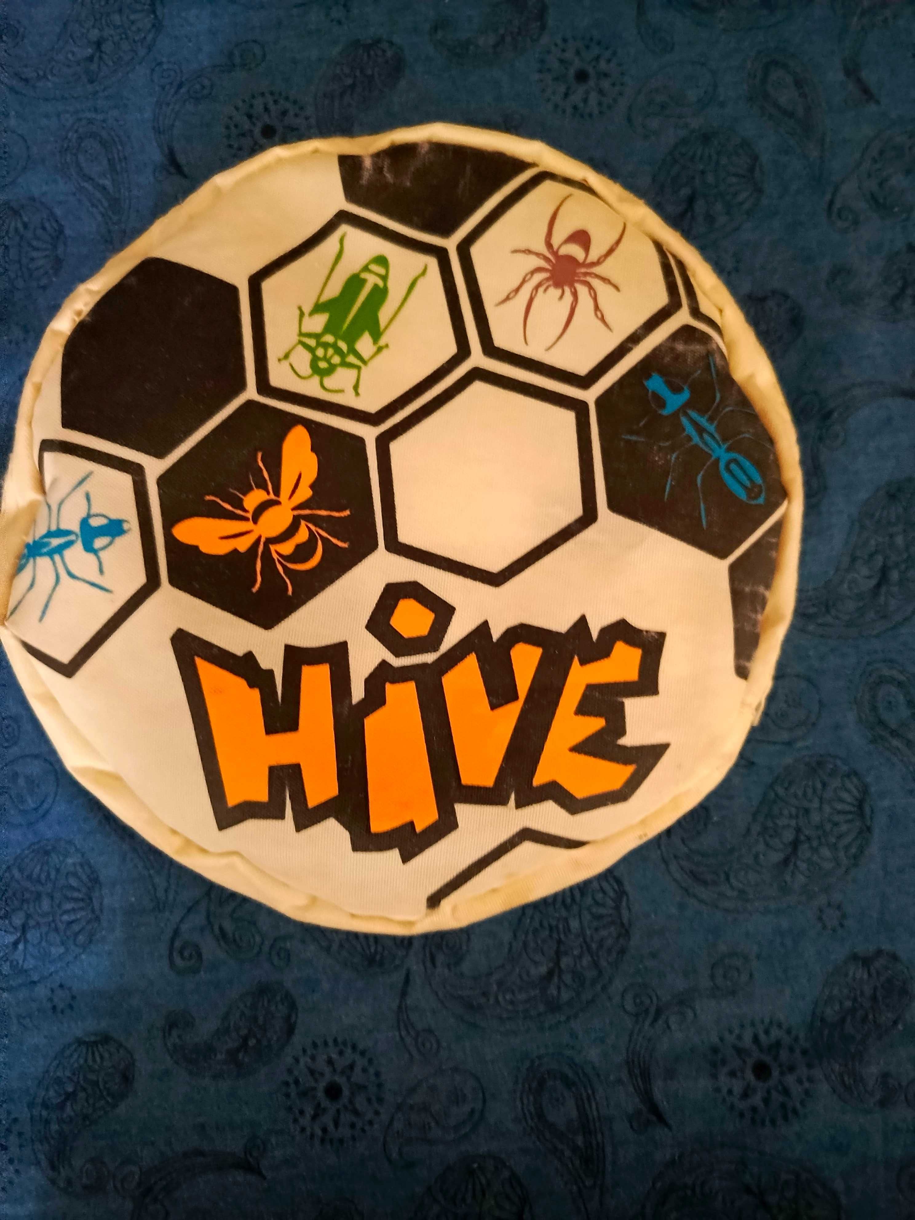 The Hive Rój z dodatkiem Komar i Biedronka duże