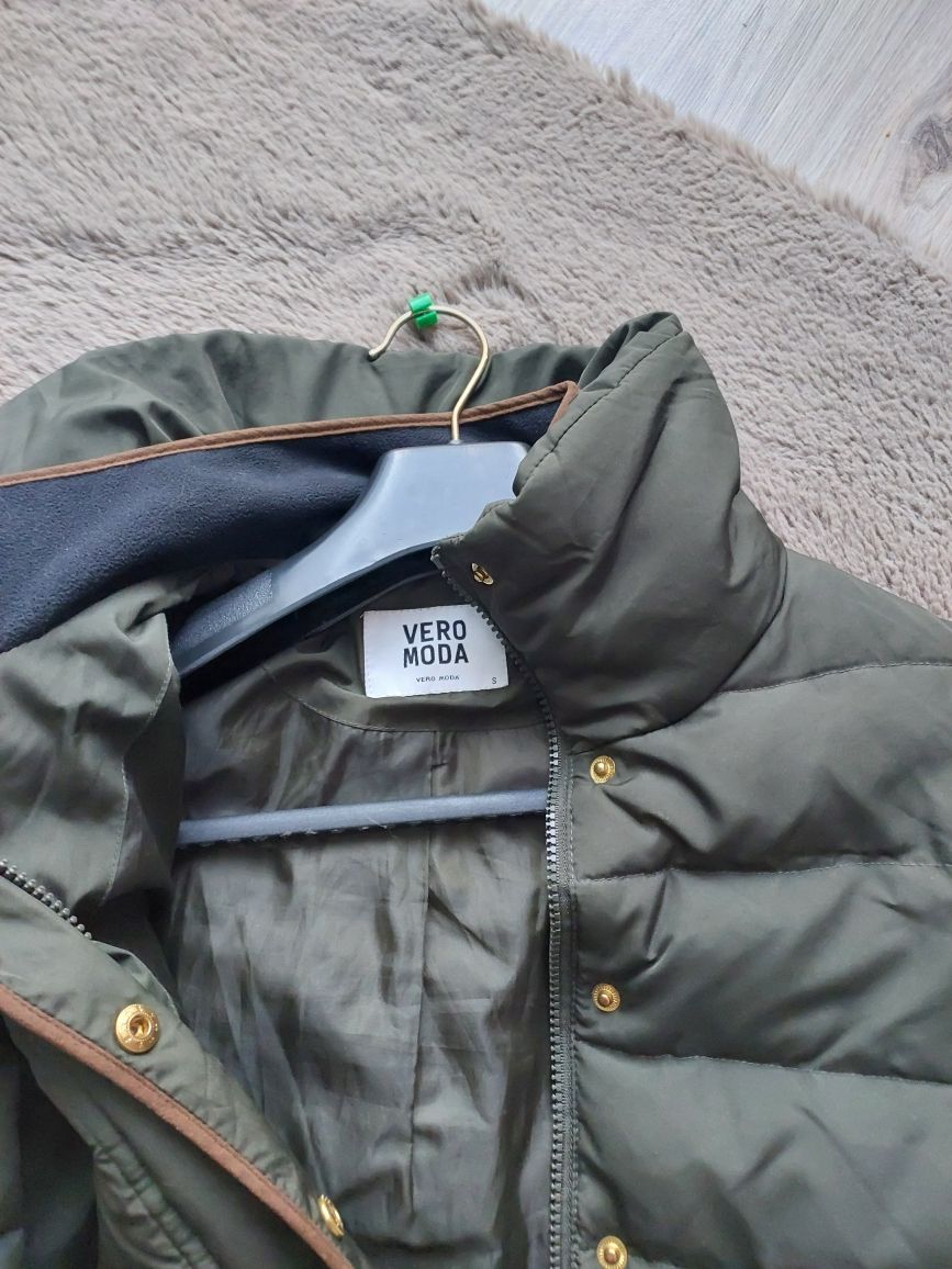 Ciepła kurtka puchowa Vero Moda r.S