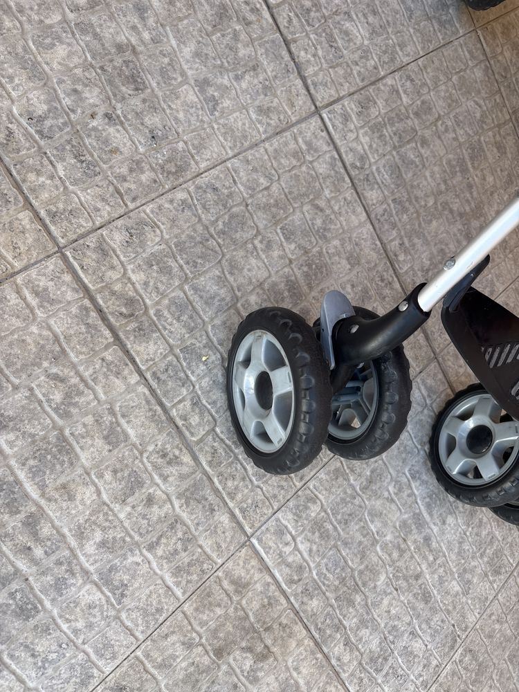 Carrinho de bebe, para passeio, chicco