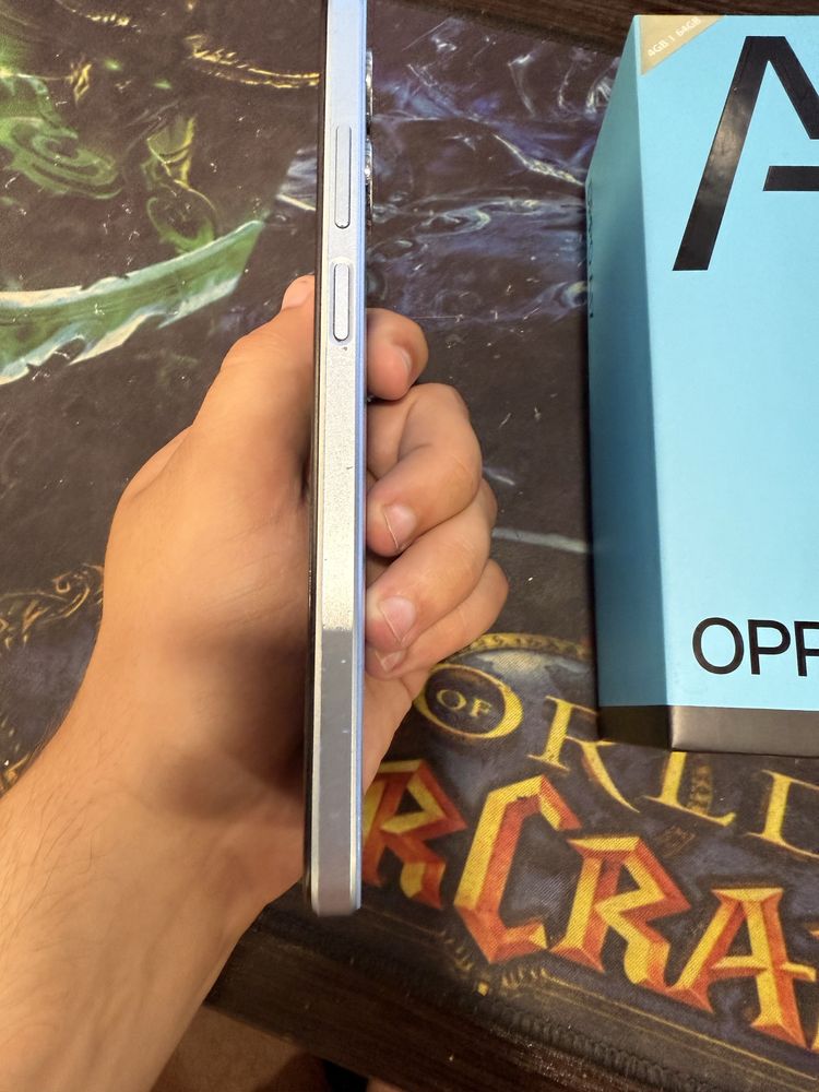 Смартфон OPPO A17