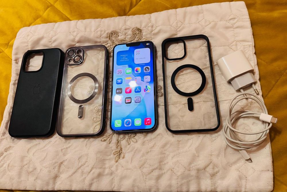 Айфон 14 плюс на 128гб в новом состояние неверлок