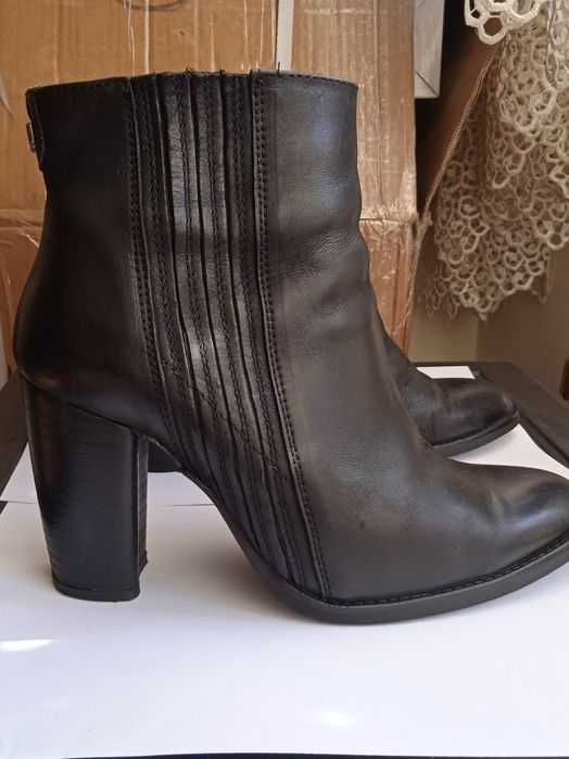 Черевики шкіряні, Португалія,  " l.s", 39 розмір