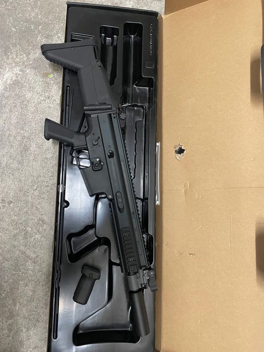 Arma Airsoft Cybergun x FN HERSTAL SCAR-L elétrica