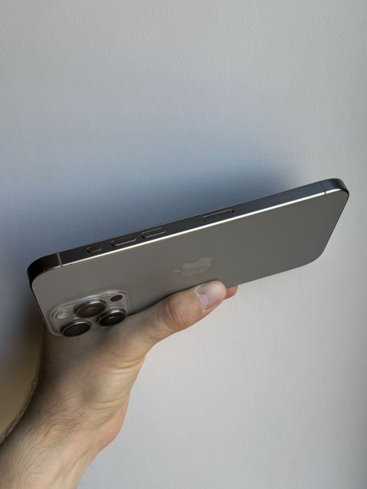 iPhone 15 Pro Max 256 Gb Natural Titanium Neverlock АКБ 86% Физ Сим