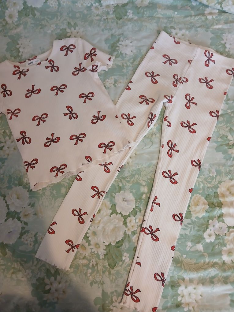 legginsy 116 bardzo ładne