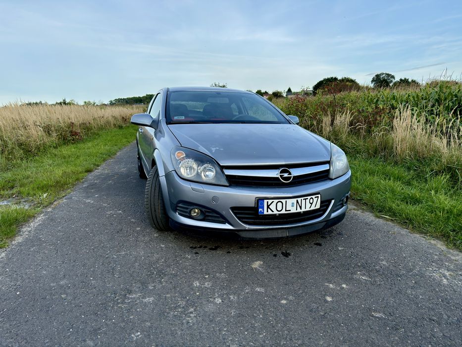 Opel Astra H GTC 1.7 CDTi 101km 2005r 282 tyś km klimatyzacja zadbane