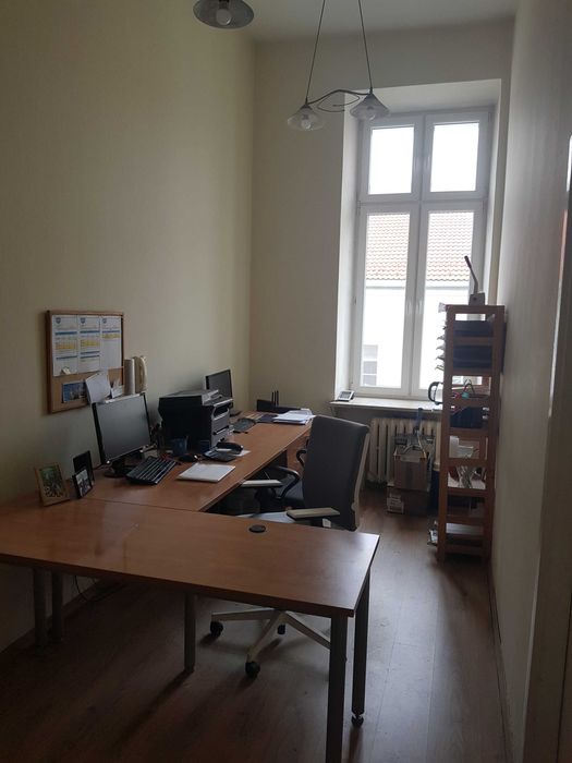 Lokal 20m2 - Gabinet biurowy w Warszawie na ul. Elektoralnej