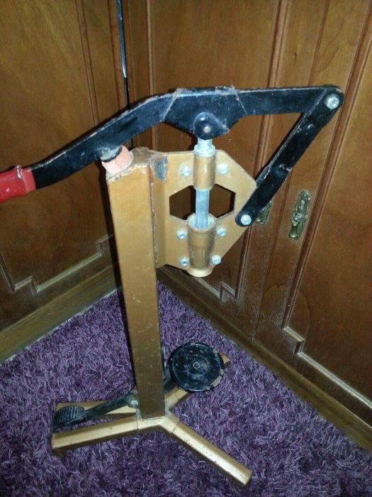 Maquina de engarrafar manual