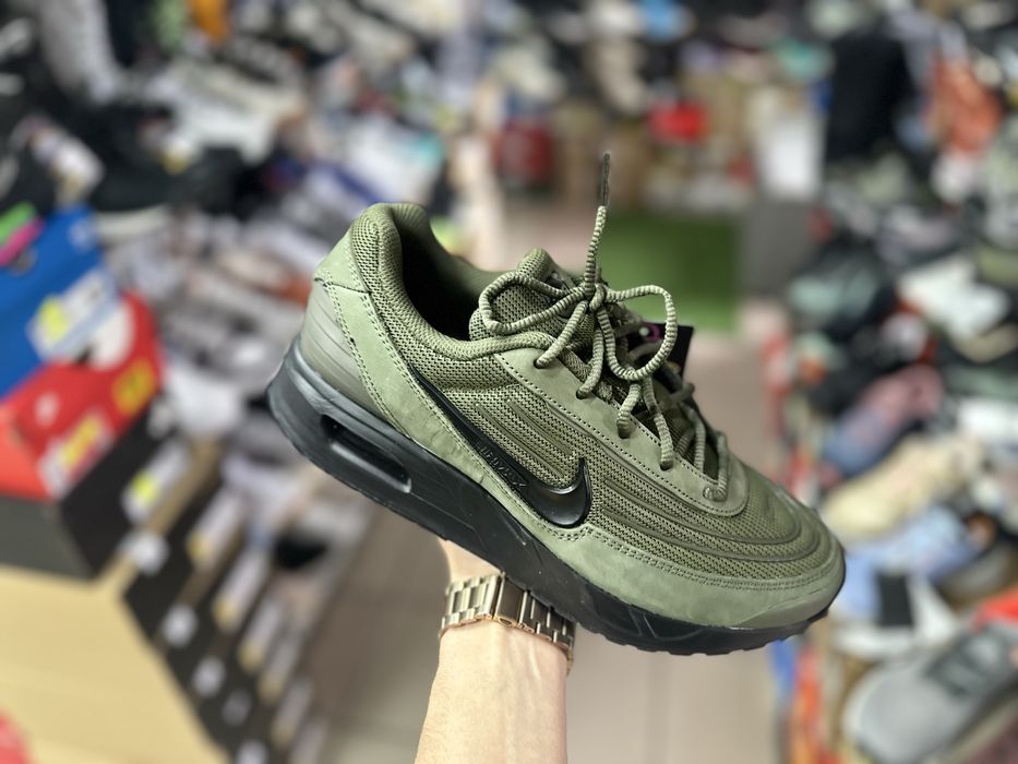Кросівки Nike Air Max Verse  olive/ green ( РОЗМІР 40 )