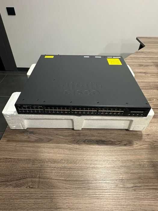 Комутатор Cisco WS-C3650-48TS-L