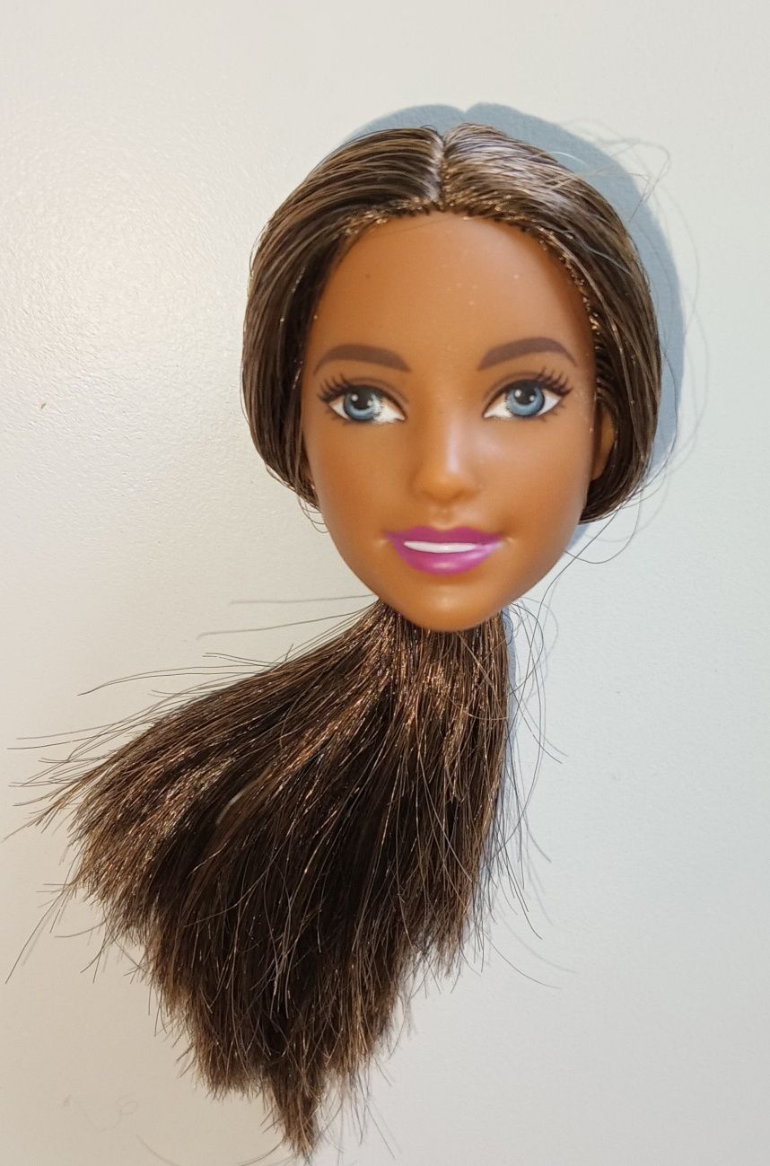Główka lalki Barbie
