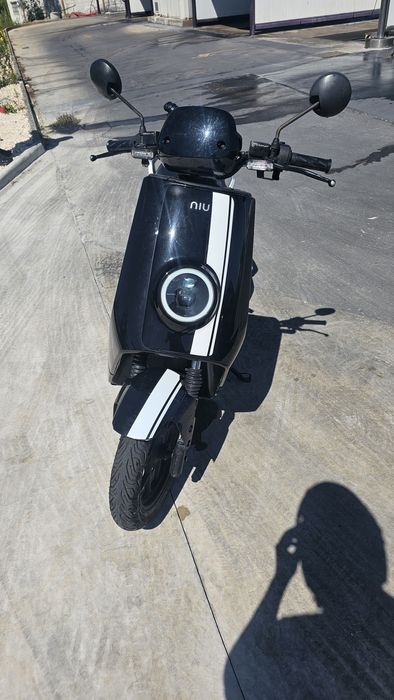 Moto elétrica niu nqi gts