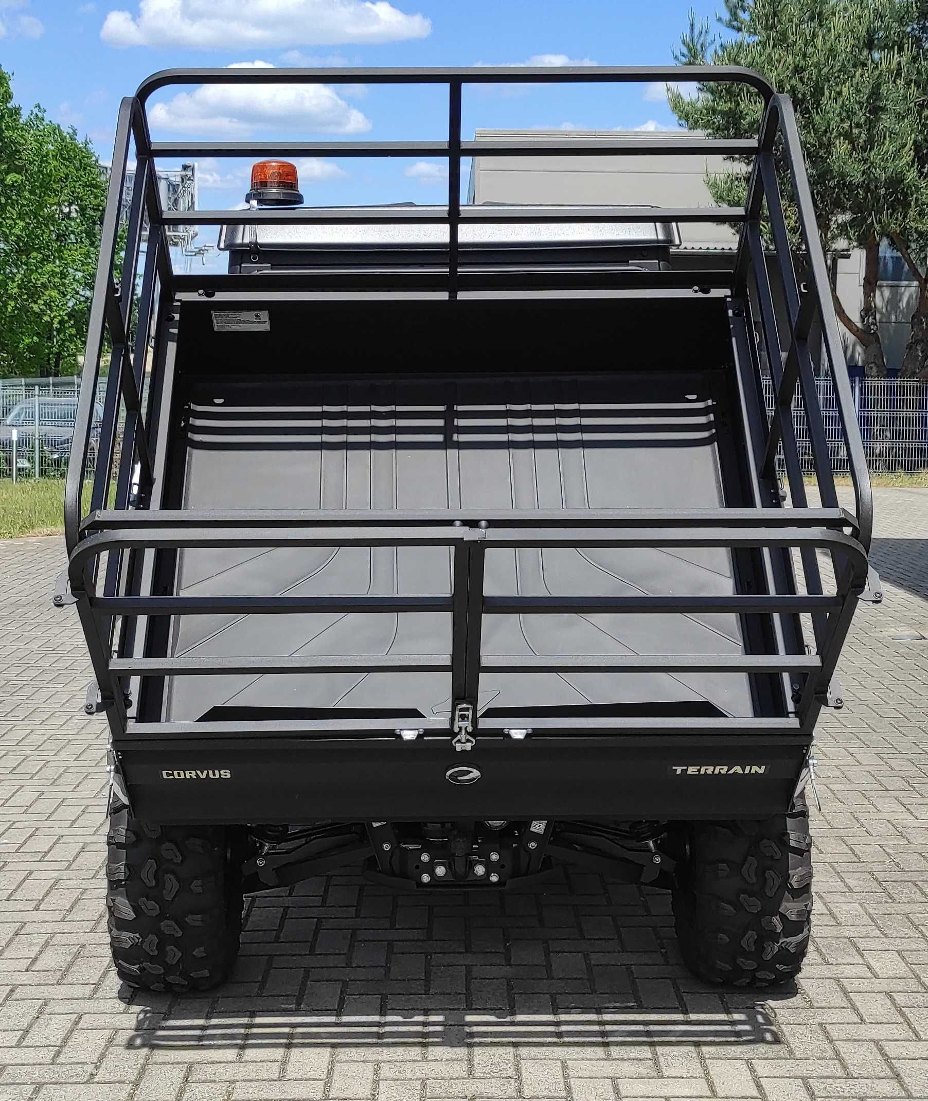 Pojazd UTV Corvus Terrain DX4 CAB - jak Kawasaki, John Deere, Polaris