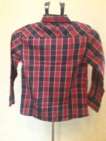 Рубашка клетка, производство Венгрия, размер 134 (8-9лет)