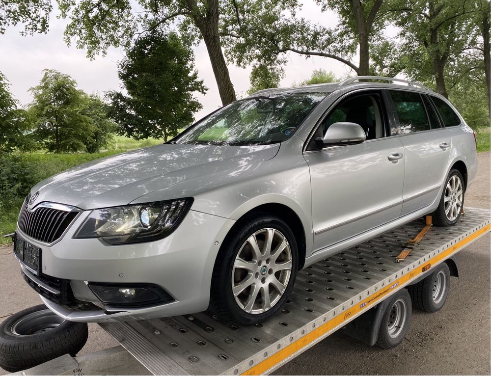 Skoda Superb 2.0 TDI 4x4 Business Navi Xenon Led Memory