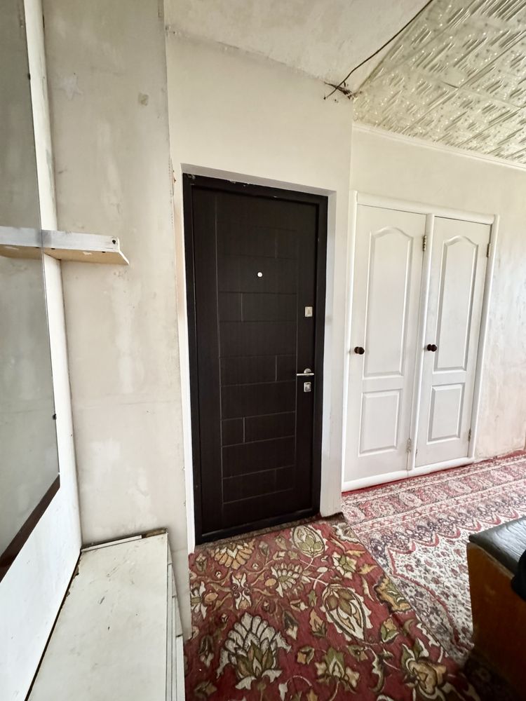 продам 3-ю квартиру ул. Амосова