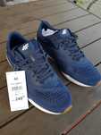Nowe buty męskie 4F - sportowe - rozm. 42