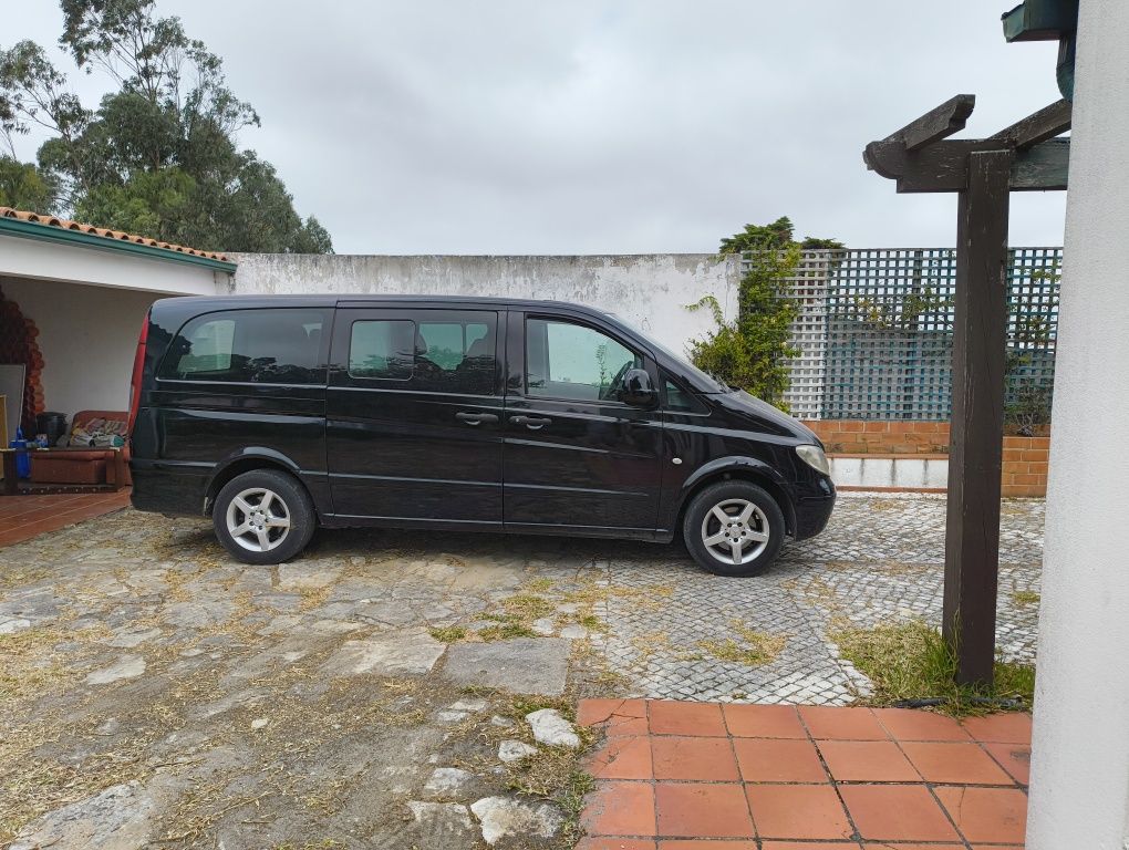 Mercedes Vito Minibus 9 lugares 2.2L