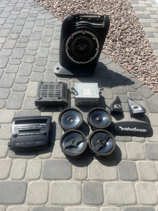 комплект музики Mitsubishi Outlander XL