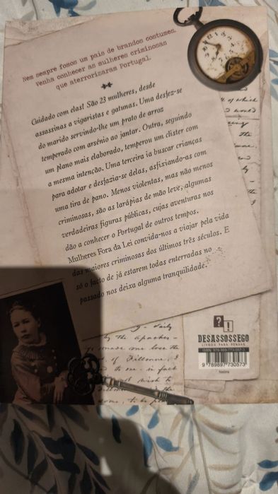 Livro "Mulheres fora da lei" Anabela Natário