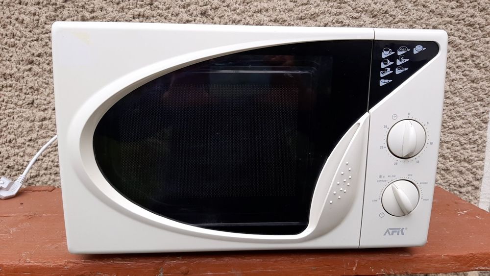 Мікрохвильова піч мікрохвильовка із Німеччини