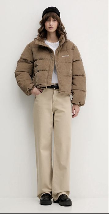 Пуфер Guess Новый , не подошел мне , ОРИГИНАЛ