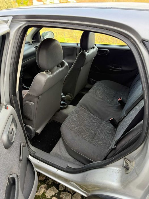 Vendo Opel Corsa em ótimo estado