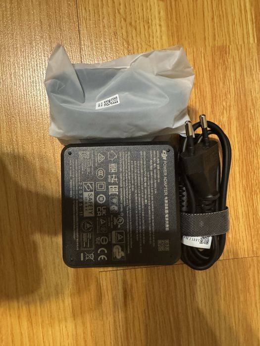 Зарядка швидкісна 2 по 50ват або 1 на 100ват