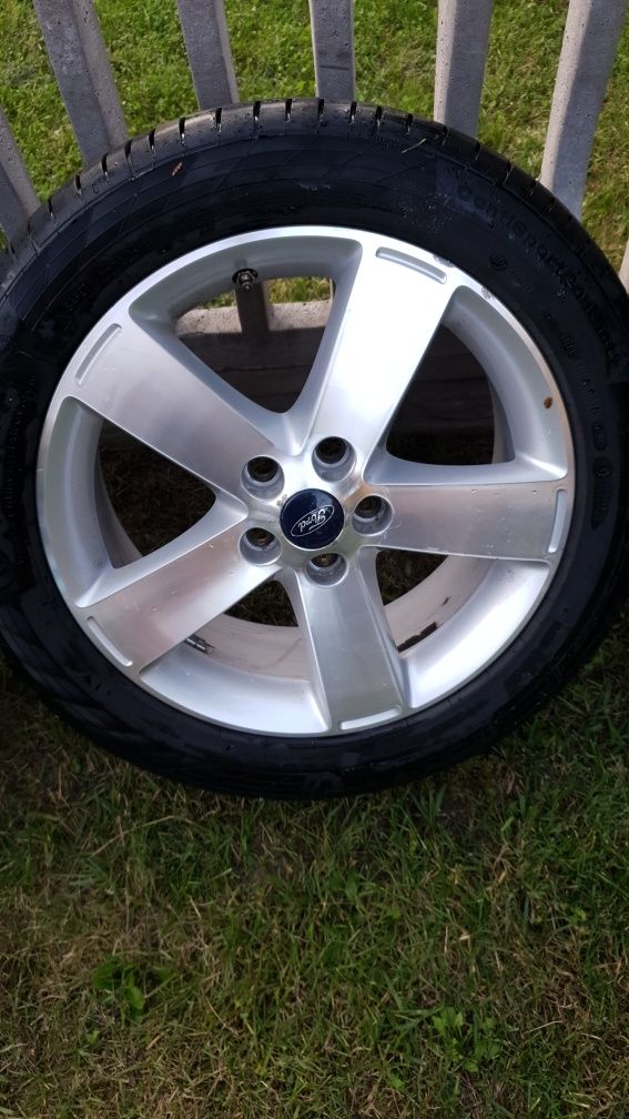 Felgi aluminiowe 17 Ford  5x108 opony letnie 225/50