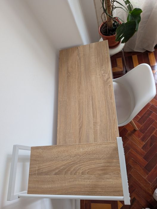 Mesa e cadeira escritorio