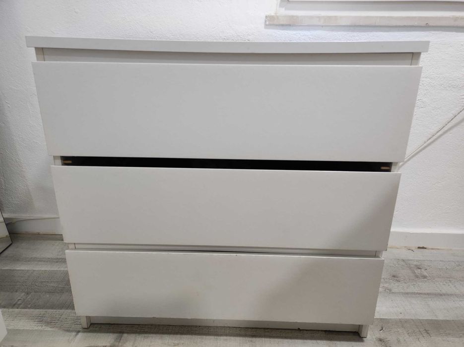 Móvel branco - ikea