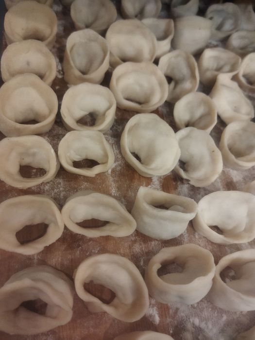 Wyroby domowe uszka, pierogi i krokiety.