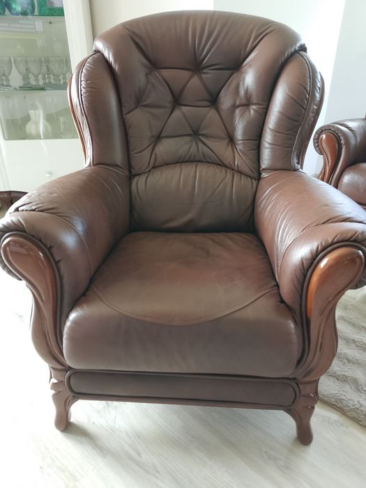 Sofa rozkładana czteroosobowa + 2 fotele skóra