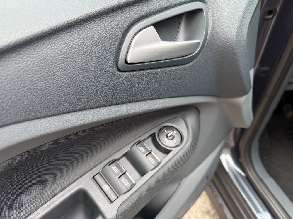 Ford C-Max, 2013