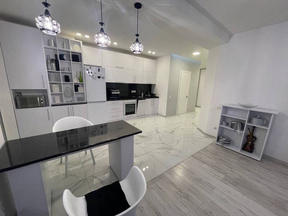 Є EcoFlow!ШИКАРНА 3-кім VIPновобуд(кухня-студія) О.ПЕТРИЩУКА(Суворова)