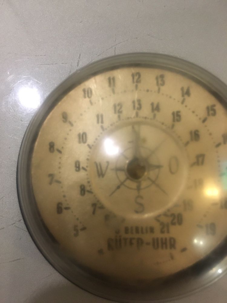 Часы - компас трофейные солнечные немецкие