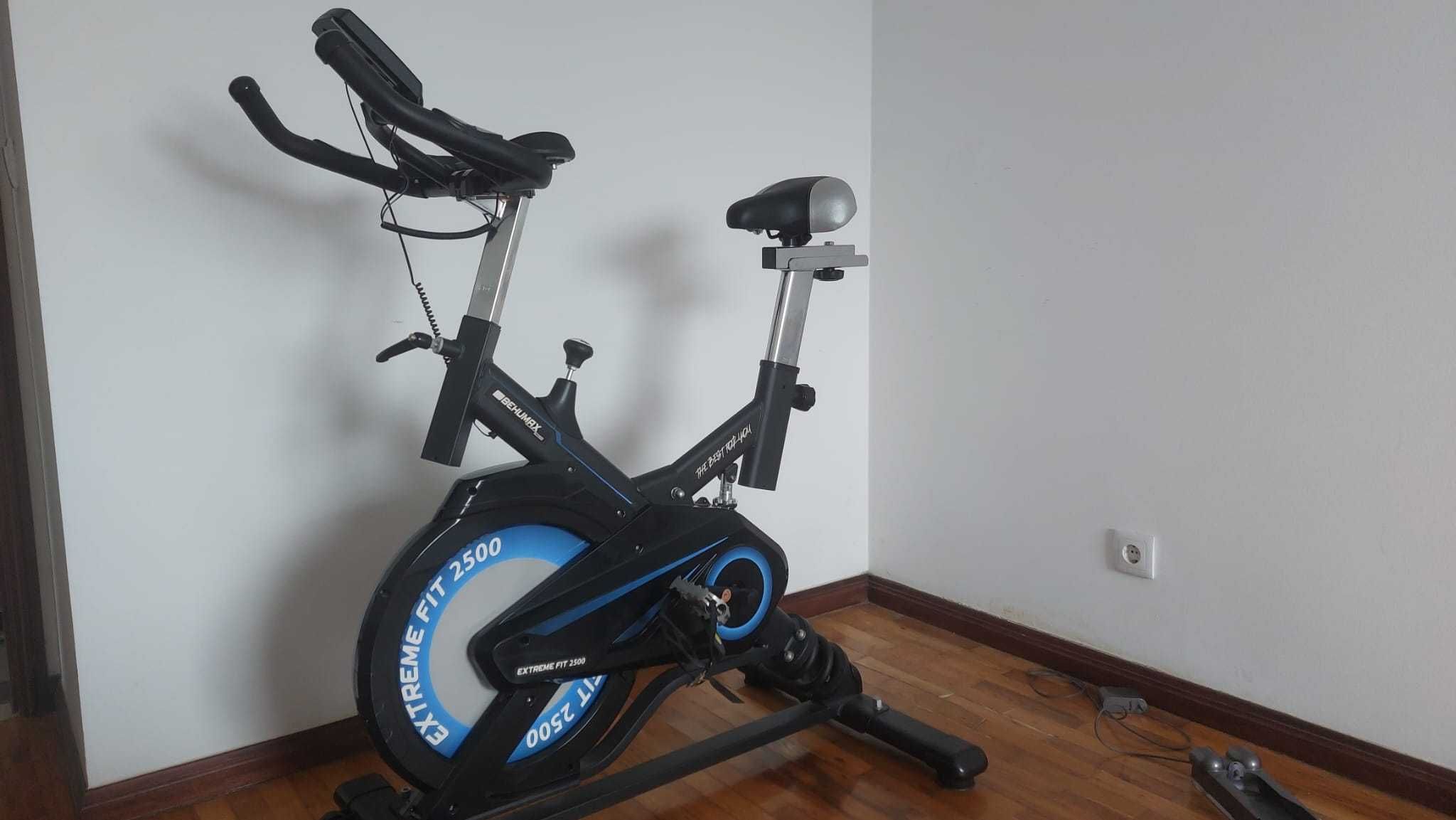Bicicleta de Spinning Extreme Fit 2500