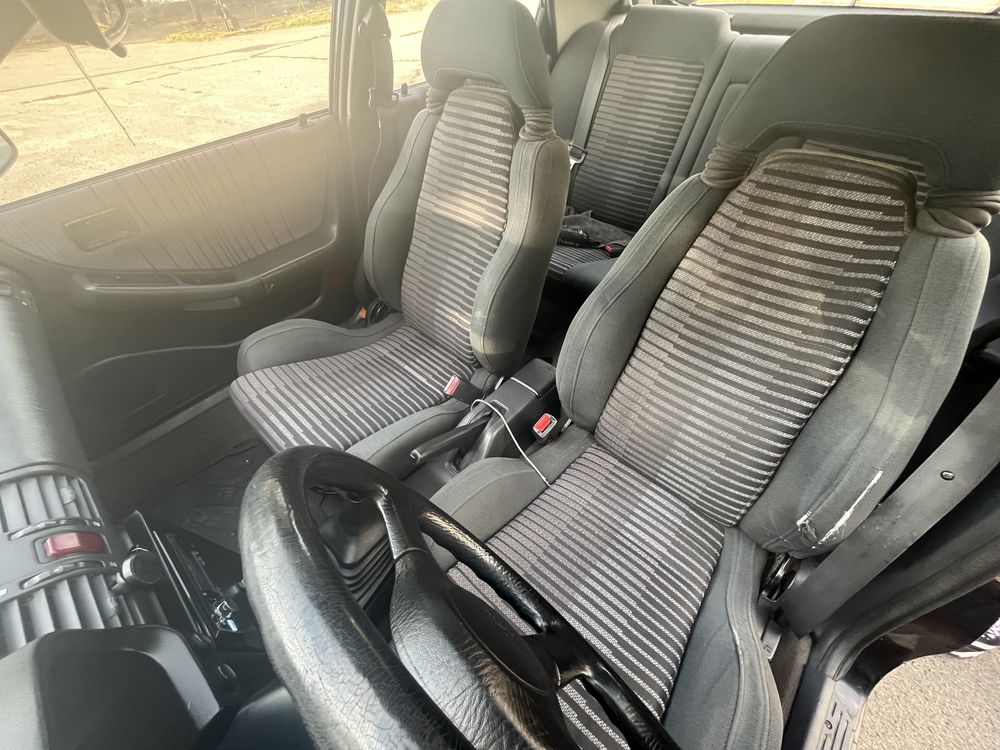 Продам Mazda 323f 1991